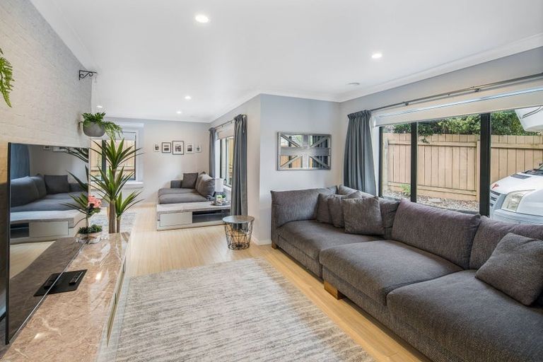 Photo of property in 7 Claverton Grove, Churton Park, Wellington, 6037