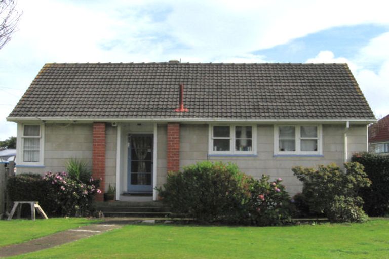 Photo of property in 7 Mcbain Grove, Avalon, Lower Hutt, 5011