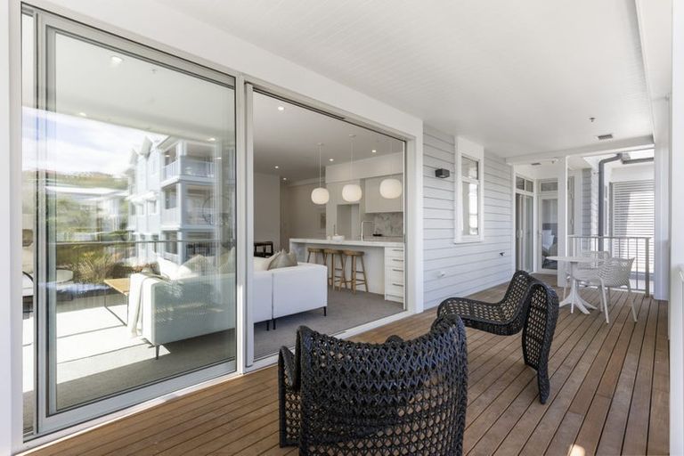 Photo of property in 133 Hibiscus Drive, Orewa, 0931