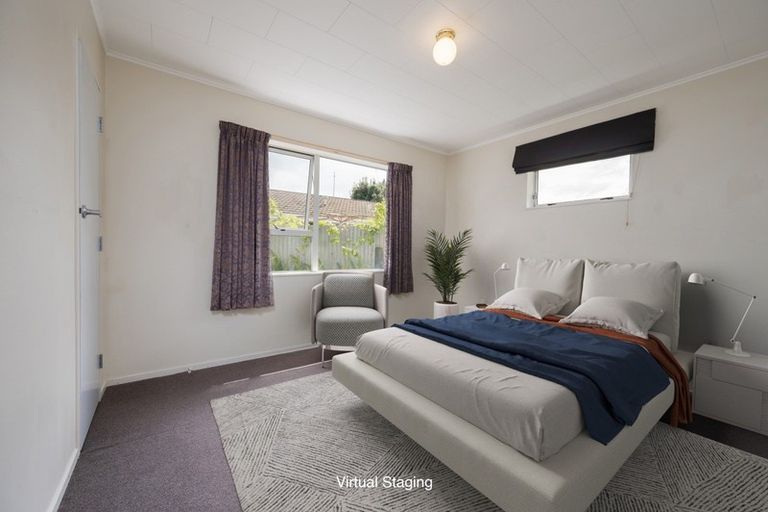 Photo of property in 17 Ryan Crescent, Greenmeadows, Napier, 4112