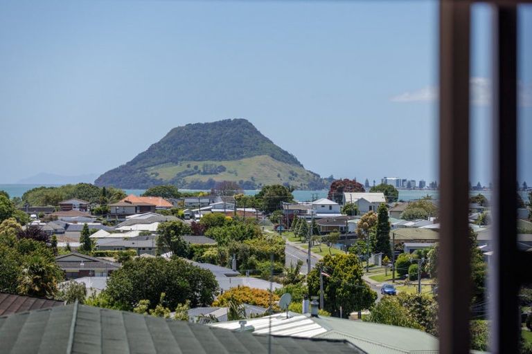 Photo of property in 4 Mana Street, Otumoetai, Tauranga, 3110