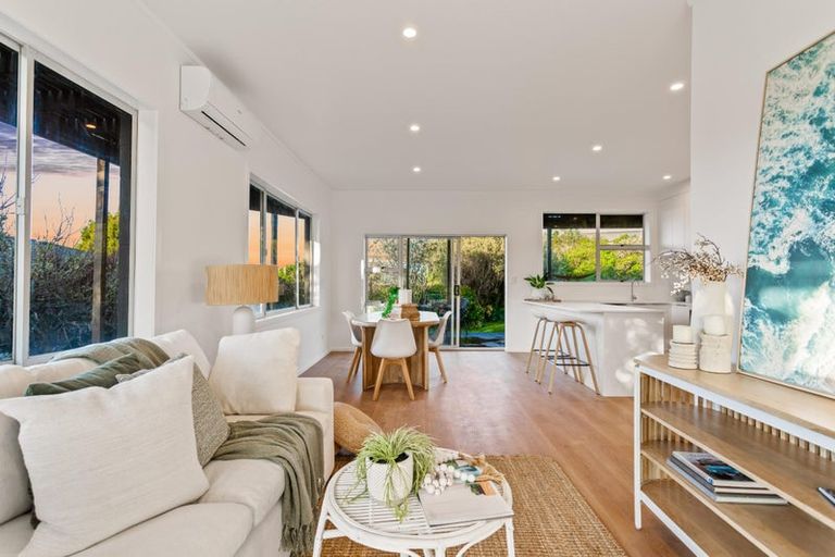 Photo of property in 26 Deerness Crescent, Algies Bay, Warkworth, 0920