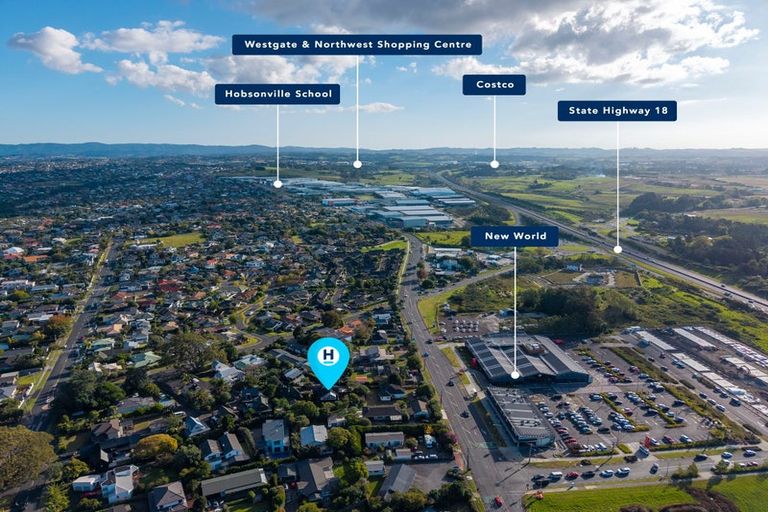 Photo of property in 379 Hobsonville Road, Hobsonville, Auckland, 0618