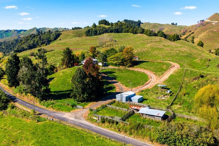 Photo of property in 1041 Paparoa Road, Kirikau, Taumarunui, 3993