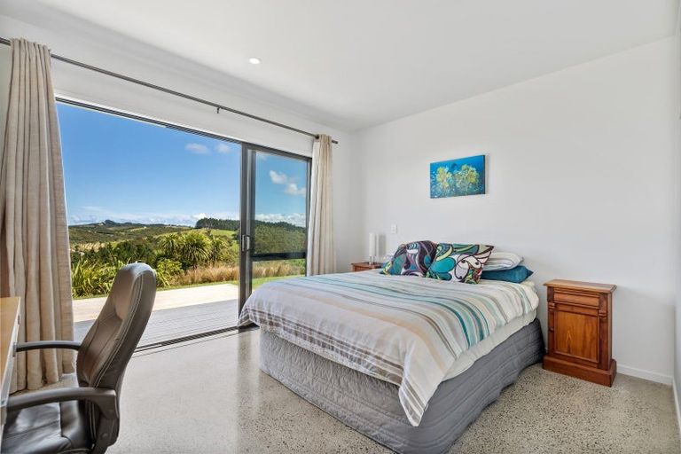 Photo of property in 158 Clements Road, Matapouri, Whangarei, 0173
