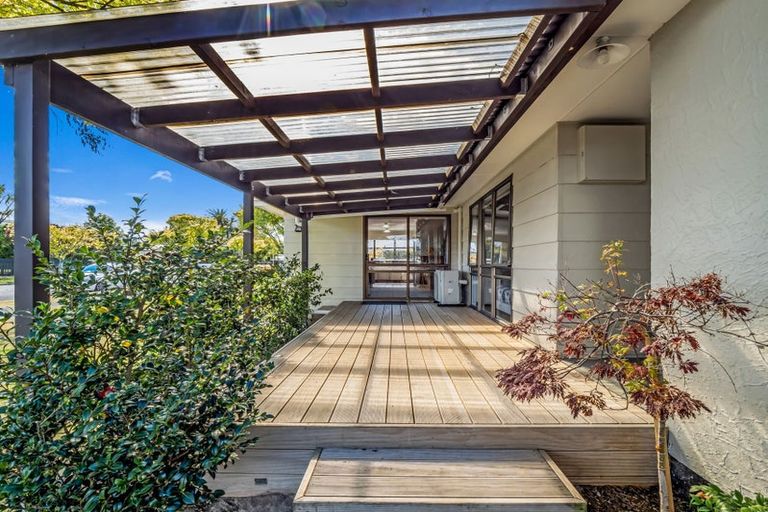 Photo of property in 9 Birmingham Street, Takaro, Palmerston North, 4412