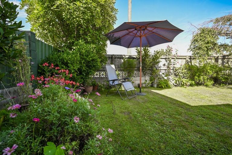 Photo of property in 401 Sylvan Road, Parkvale, Hastings, 4122