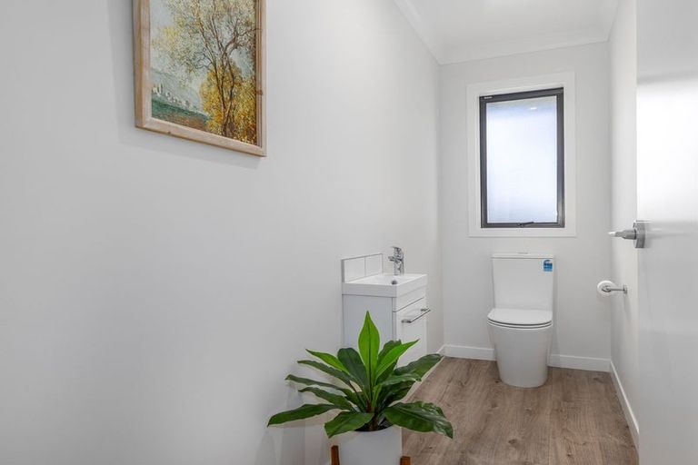 Photo of property in 16a Saint Annes Street, Levin, 5510