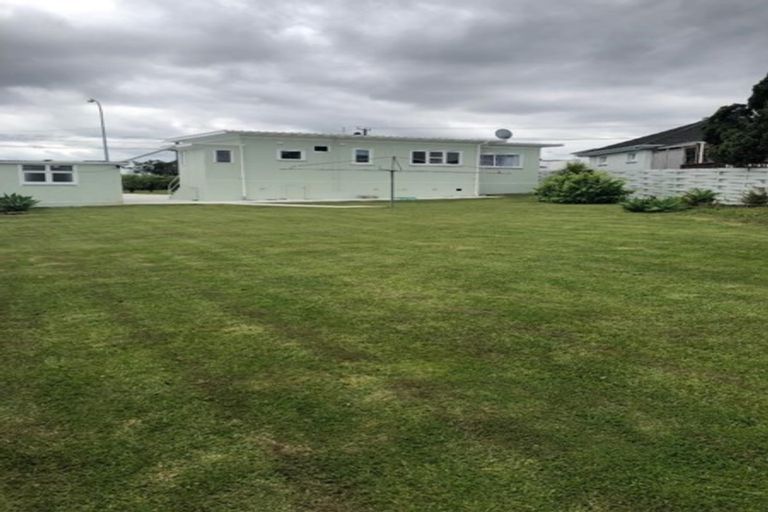 Photo of property in 10 Alamein Avenue, Onerahi, Whangarei, 0110