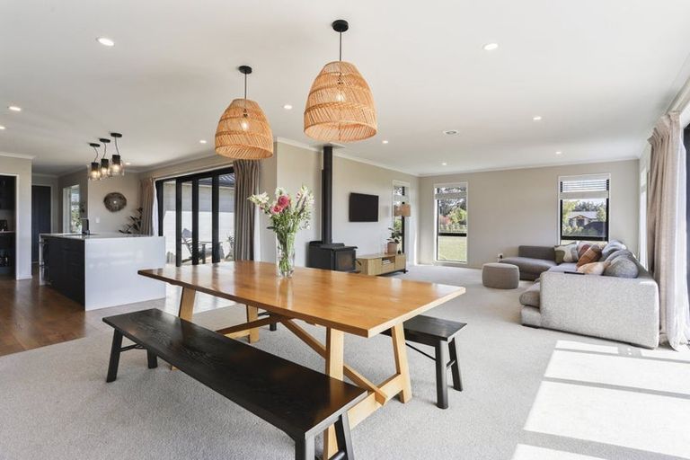 Photo of property in 14 Braeburn Crescent, Swannanoa, Kaiapoi, 7692