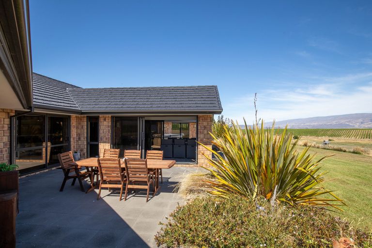 Photo of property in 317 Golden Road, Springvale, Alexandra, 9393