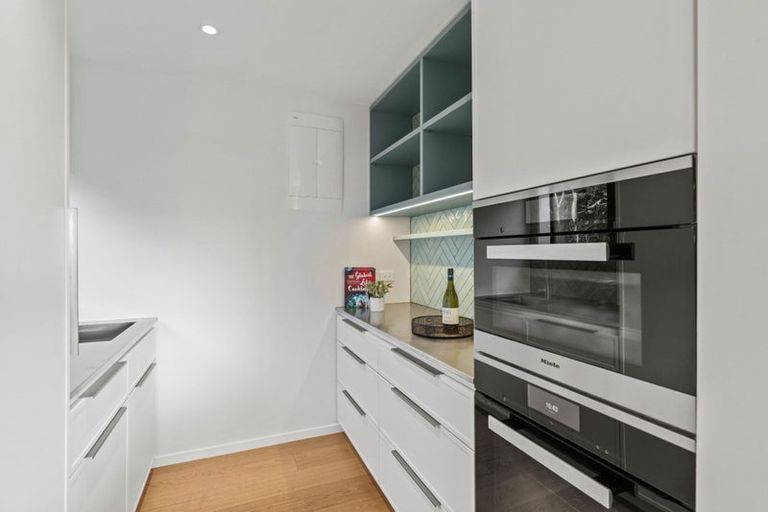 Photo of property in 2 Ranui Crescent, Diamond Harbour, Lyttelton, 8971