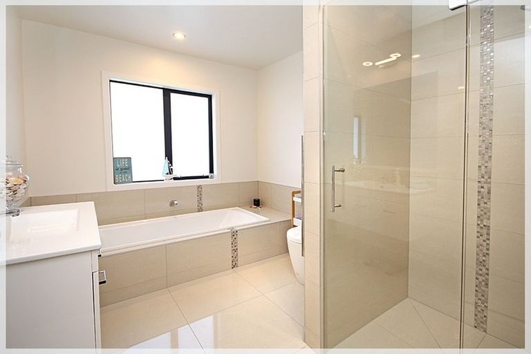 Photo of property in 18 Forbes Road, Foxton Beach, Foxton, 4815