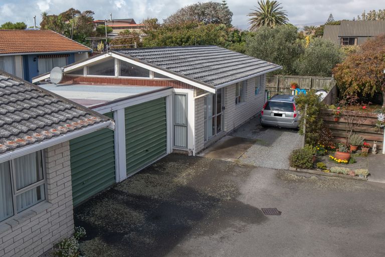 Photo of property in 2/15 Sandra Street, South New Brighton, Christchurch, 8062