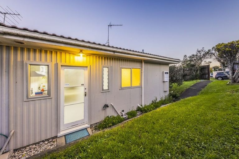 Photo of property in 1/13 Heron Place, Pakuranga Heights, Auckland, 2010