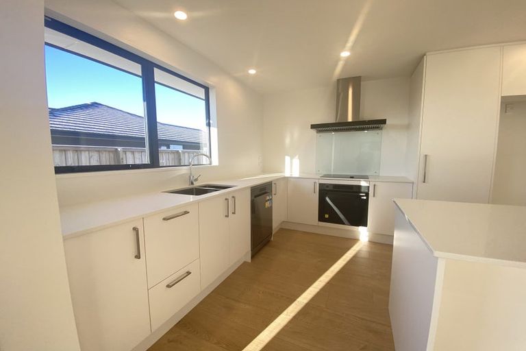 Photo of property in 75 Henshaw Street, Woodend, 7610