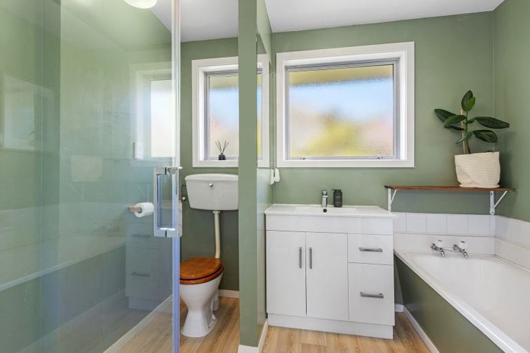 Photo of property in 180 Riverlaw Terrace, Saint Martins, Christchurch, 8022