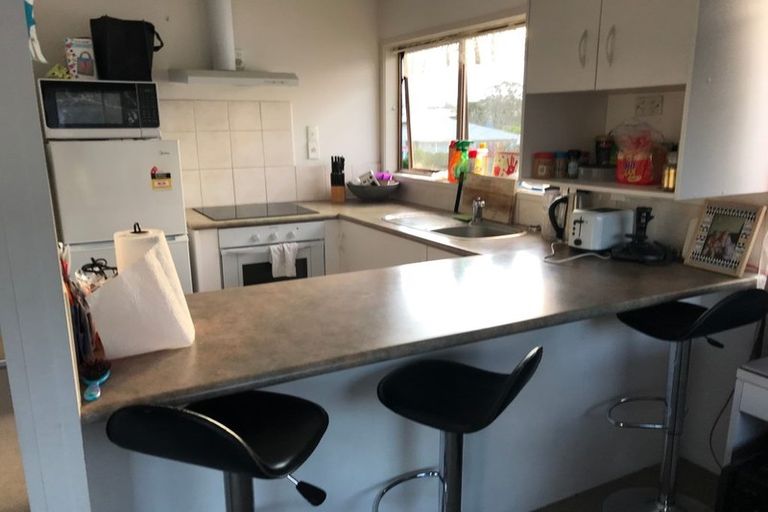 Photo of property in 1/12 Sunnyside Road, Sunnyvale, Auckland, 0612