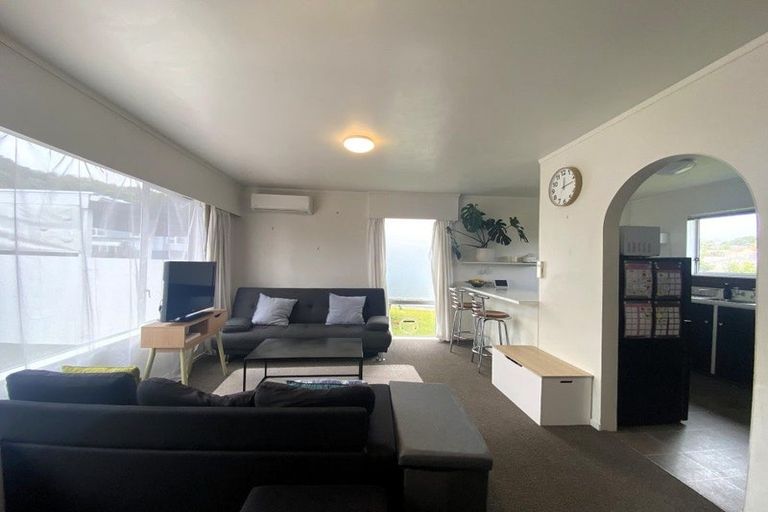 Photo of property in 112 Leeward Drive, Whitby, Porirua, 5024
