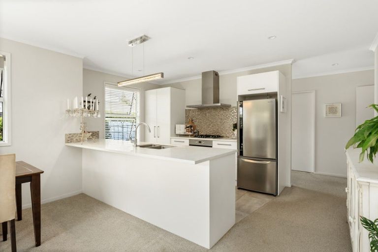 Photo of property in 10 Capstan Close, Pyes Pa, Tauranga, 3112