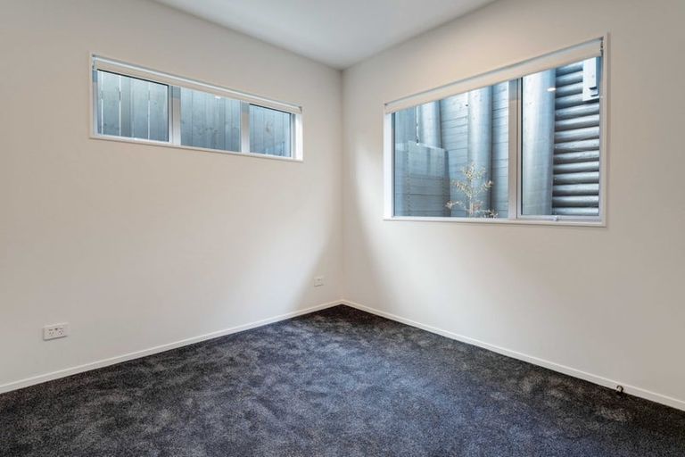 Photo of property in 1/15 Sea Vista Avenue, Beach Haven, Auckland, 0626
