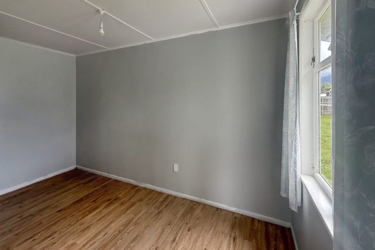 Photo of property in 39 Maria Place, Turangi, 3334