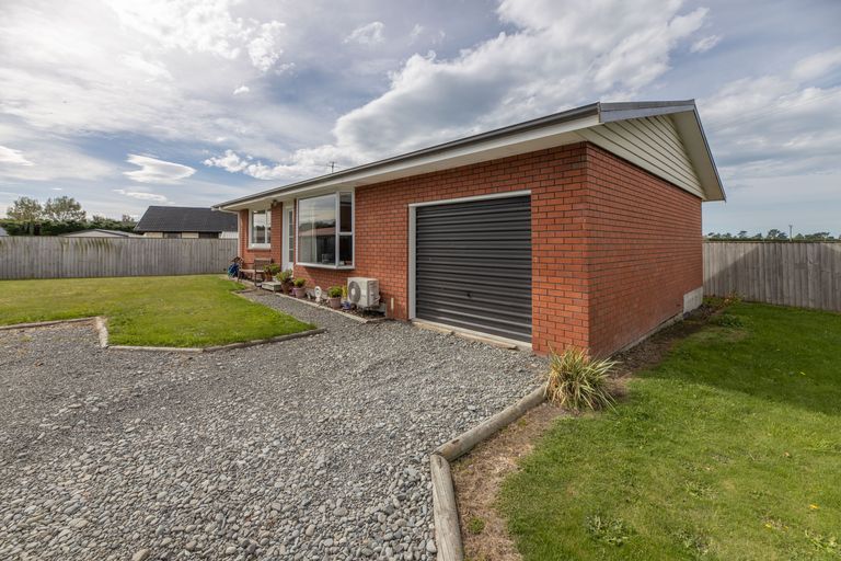 Photo of property in 151 Rolleston Street, Rakaia, 7710
