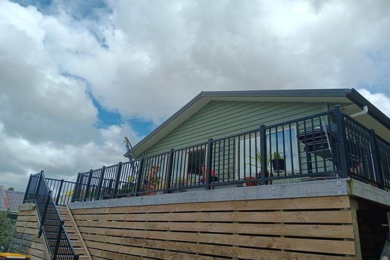 Photo of property in 9a Waitaha Road, Welcome Bay, Tauranga, 3112