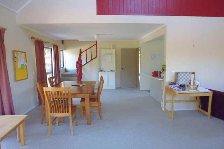 Photo of property in 49 Poplar Avenue, Raumati South, Paraparaumu, 5032