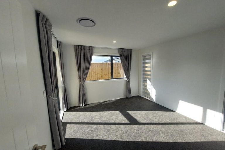 Photo of property in 35 Blue Jacket Drive, Halswell, Christchurch, 8025