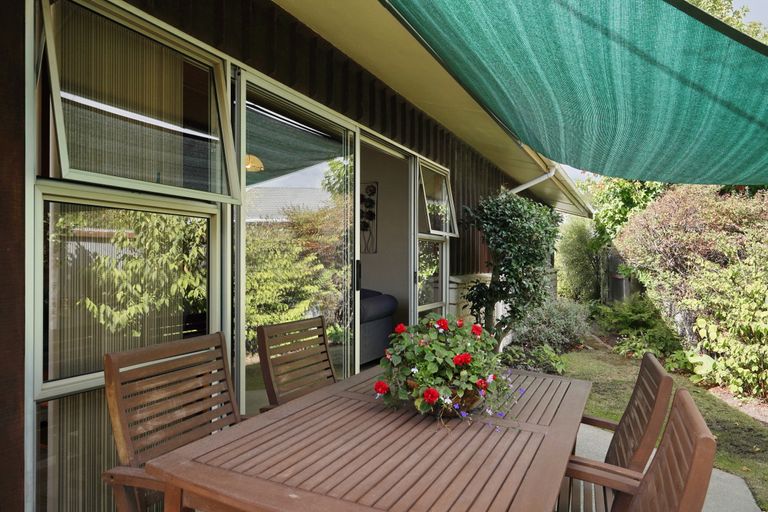 Photo of property in 469 Johns Road, Harewood, Christchurch, 8051