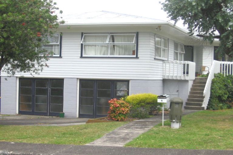Photo of property in 6 James Evans Drive, Northcote, Auckland, 0627