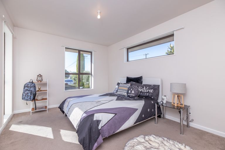 Photo of property in 1/10 Wentworth Street, Ilam, Christchurch, 8041