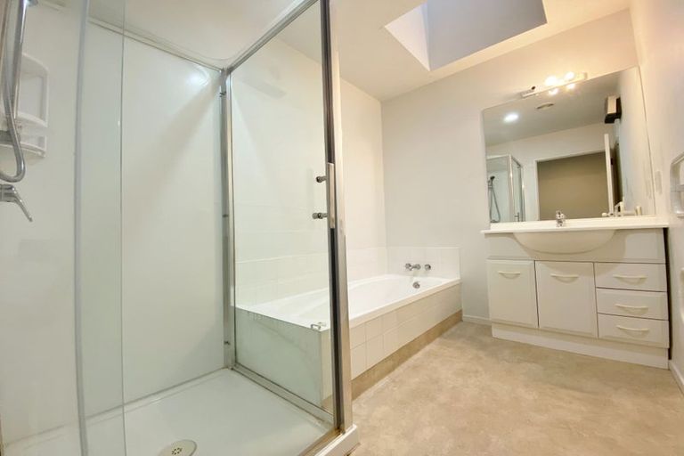 Photo of property in 18 Mona Vale Avenue, Riccarton, Christchurch, 8011