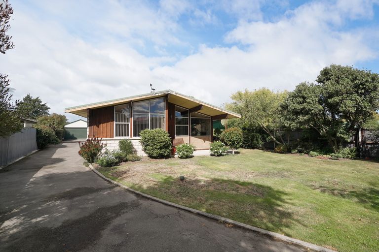 Photo of property in 469 Johns Road, Harewood, Christchurch, 8051