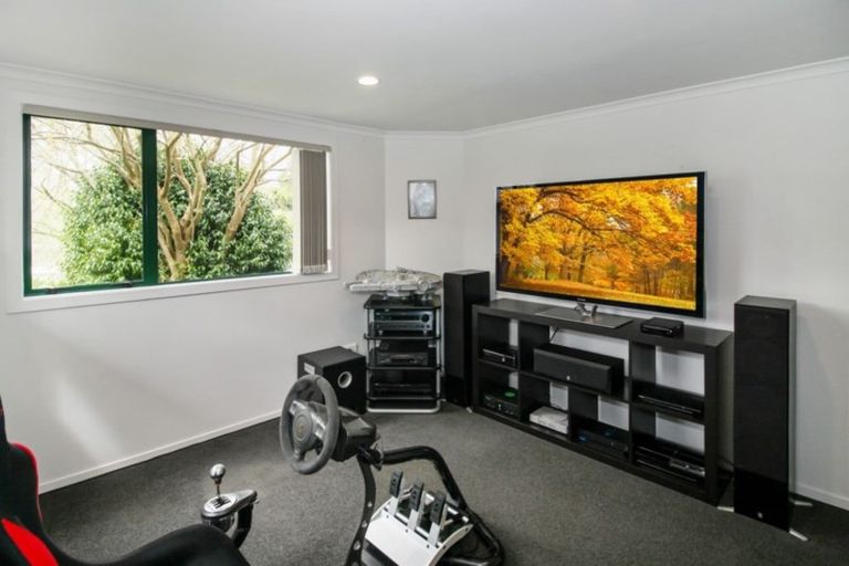 Photo of property in 66 Arundel Crescent, Westown, New Plymouth, 4310