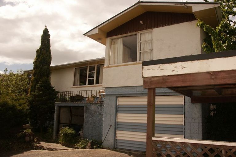 Photo of property in 18 Wharfdale Street, Macandrew Bay, Dunedin, 9014