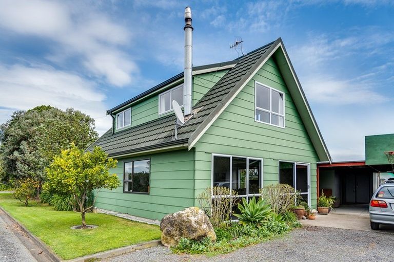 Photo of property in 55 Watchman Road, Westshore, Napier, 4110