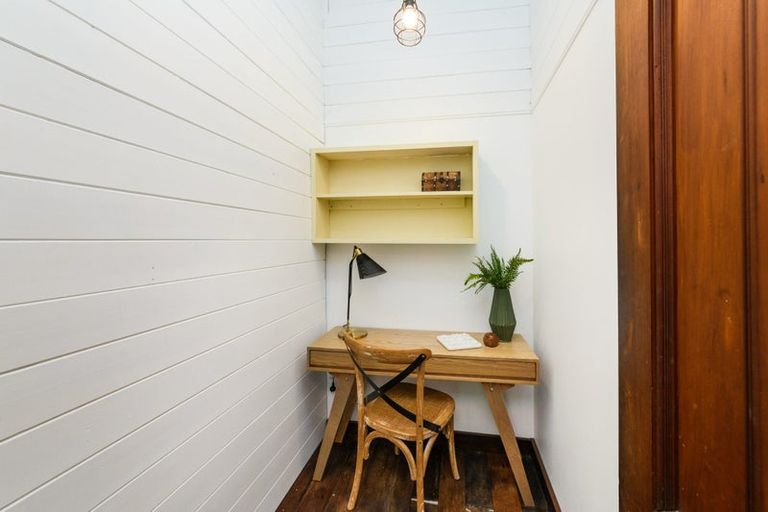 Photo of property in 17 Millar Street, Terrace End, Palmerston North, 4410