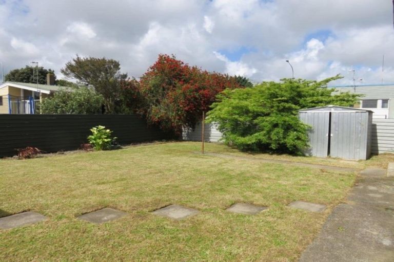 Photo of property in 116 College Street, Awapuni, Palmerston North, 4412