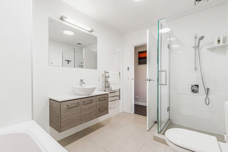 Photo of property in 74 Eaves Bush Parade, Orewa, 0931