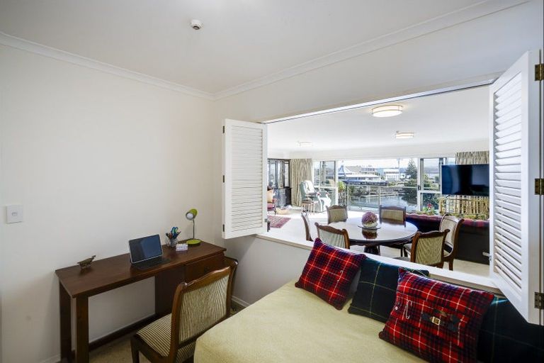 Photo of property in 10/26 West Quay, Ahuriri, Napier, 4110