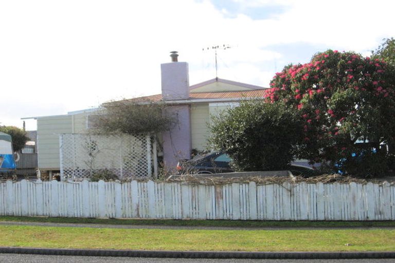 Photo of property in 37 Meadow Park Crescent, Tikipunga, Whangarei, 0112