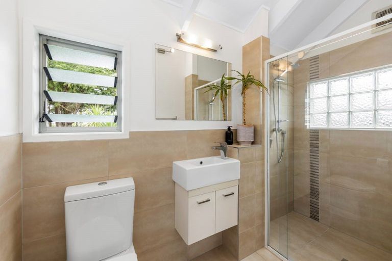 Photo of property in 65a Moa Road, Point Chevalier, Auckland, 1022