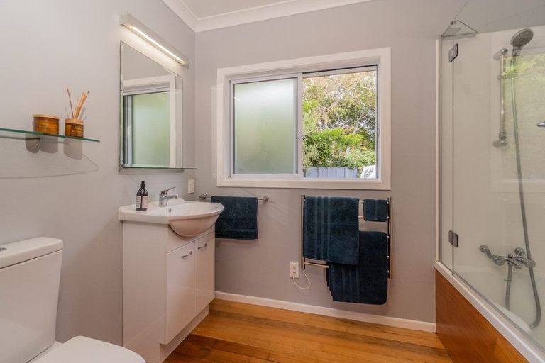 Photo of property in 18 Hill Crescent, Papakura, 2110