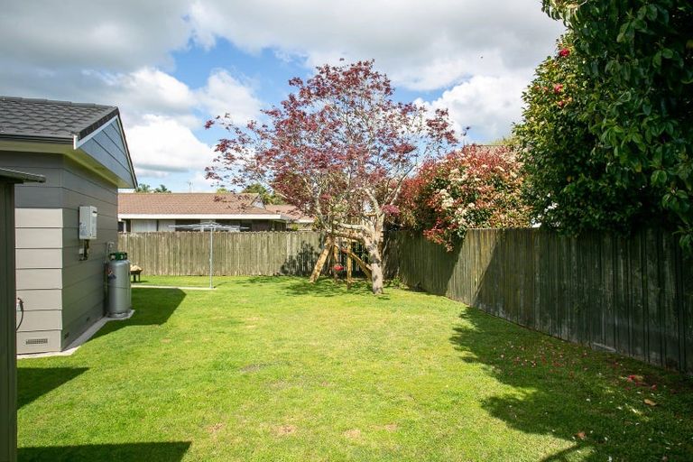 Photo of property in 39 Sheridan Crescent, Leamington, Cambridge, 3432