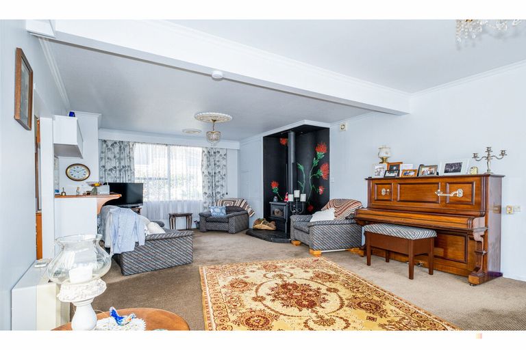 Photo of property in 33 Harris Street, Waimate, 7924