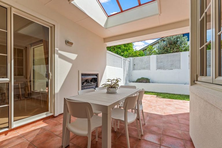 Photo of property in 4 Belle-mer Place, Gulf Harbour, Whangaparaoa, 0930
