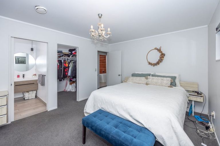 Photo of property in 33 Ayrshire Drive, Grandview Heights, Hamilton, 3200