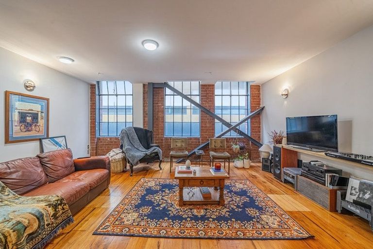 Photo of property in Bond Store Apartments, 8h Egmont Street, Te Aro, Wellington, 6011